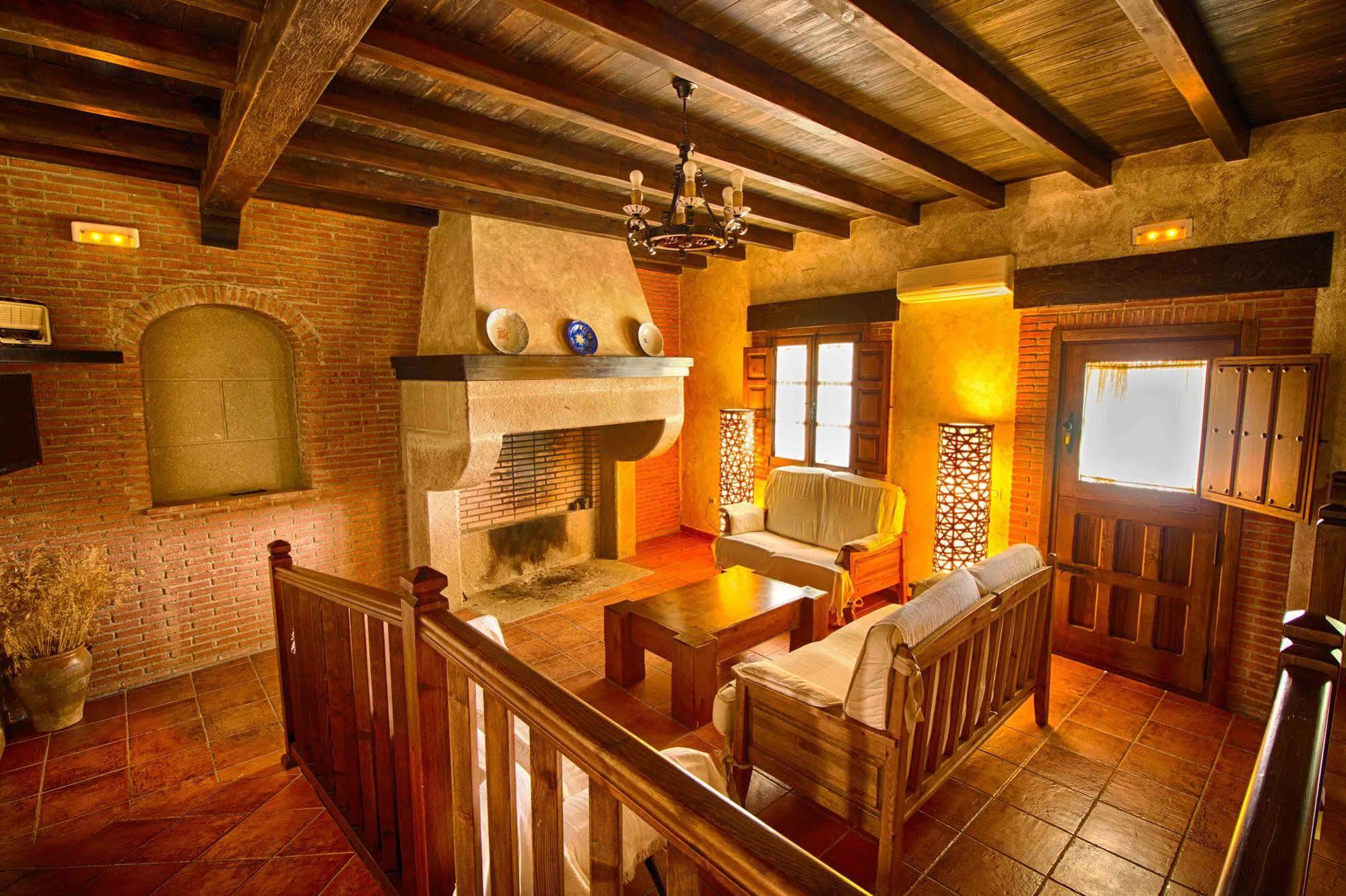 Casa Rural Tia Tomasa Malpartida De Plasencia Exteriör bild